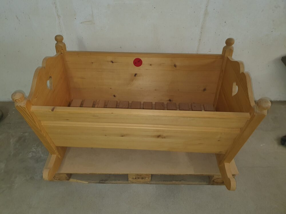 Kinderwiege aus Massivholz - Image 2