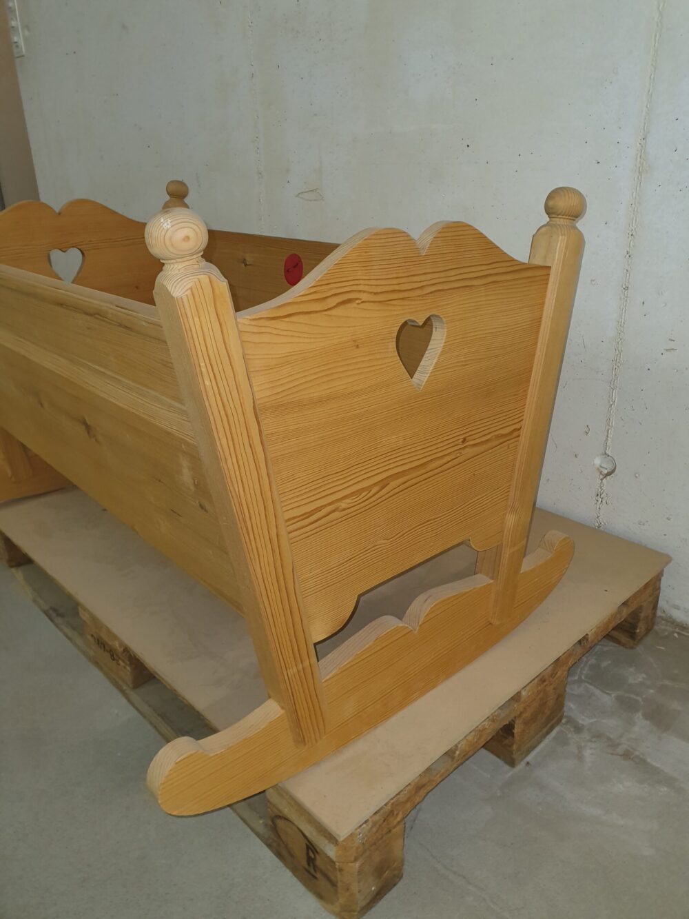 Kinderwiege aus Massivholz - Image 3