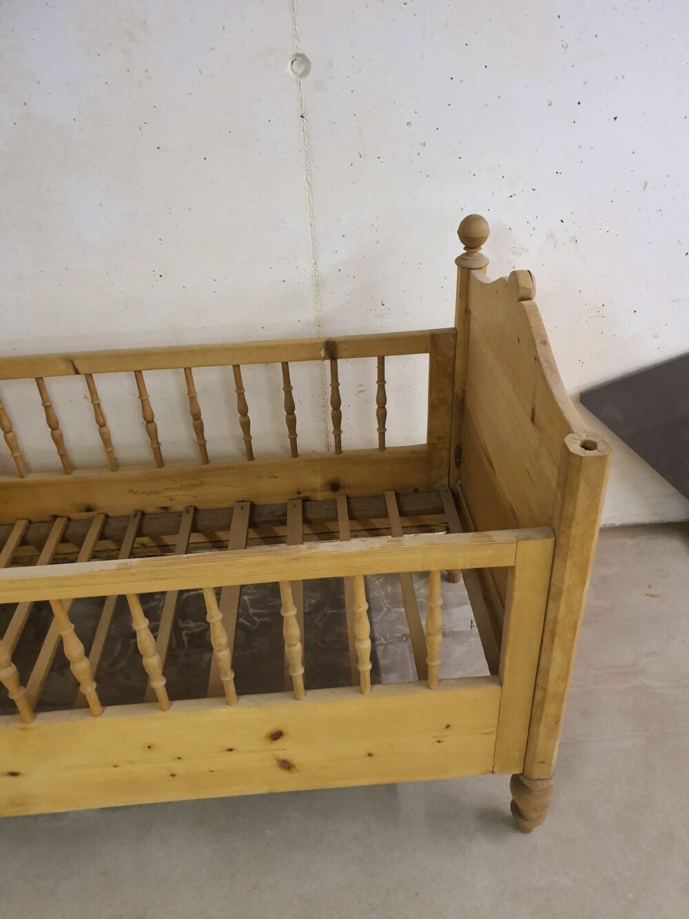 Kinderbett antik - Image 2